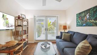 Key West Charming by AvantStay Communal Pool Gated Community Near Fort Zachary Taylor Park Week Long Stays - 1