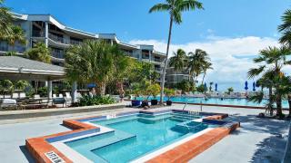 Atlantic Paradise by AvantStay Great Location w Balcony Outdoor Dining Shared Pool Hot Tub - 5