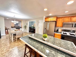 Huge Master Suite Apt -fire Pit-gazebo- Cul De Sac - 3