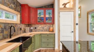 Artist’s Palette by AvantStay Colorful Retreat - 1