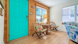 Rock the Boat by AvantStay 5 Blocks to Beach - 4