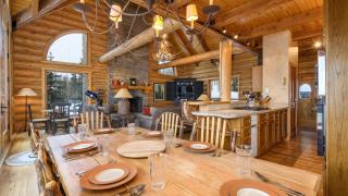 Snowdrift Cabin by AvantStay Breathtaking Home w Prime Ski Access - 7