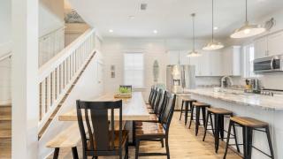 Aquamarine by AvantStay 7BR w Pool Hot Tub Outdoor Dining BBQ Near Beach - 1