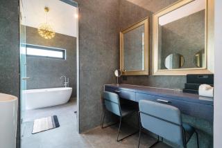Designer Loft Villa Retreat in Pasak, Laguna Area - 3