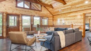 Ridge View by AvantStay 15mins from Pigeon Forge w Pavilion Indoor Pool Hot Tub - 1