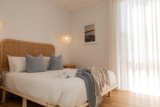 Bay Days - Binalong Bay - 1