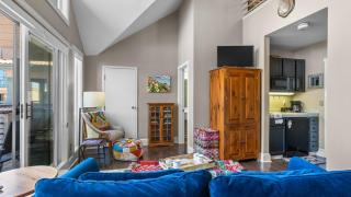 Blue Mesa Penthouse by AvantStay Buyout of 3 Units Ski-InSki-Out Condo - 3