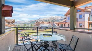 Blue Mesa Penthouse by AvantStay Buyout of 3 Units Ski-InSki-Out Condo - 2