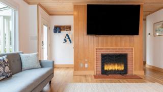 Grey Oak by AvantStay Coastal Charm Near Beach Golf - 7