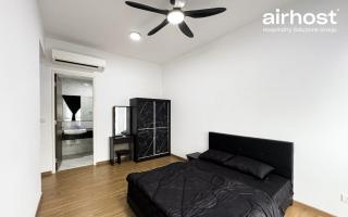 MET 1 Residences Mont Kiara by Airhost - 2