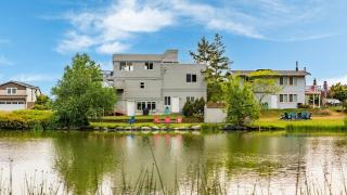 Beach Lookout Retreat by AvantStay Rooftop Views - 0