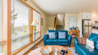 Beach Lookout Retreat by AvantStay Rooftop Views - 1