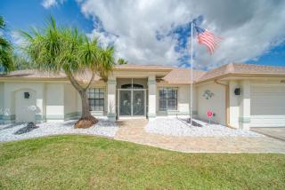 Paradise in Cape w Heated Pool and Gulf Access - 5