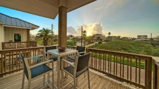 Wild Horse by AvantStay Walk to Beach Pool - 9
