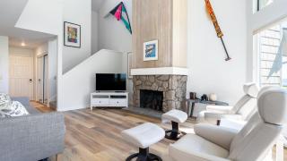 Beachcombers Bliss by AvantStay Steps to the Beach Ocean Views - 4