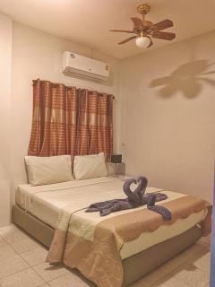 Ban Elephant Blanc Bungalow - 6