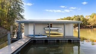 Modern Masterpiece by AvantStay Waterfront Private Dock - 3