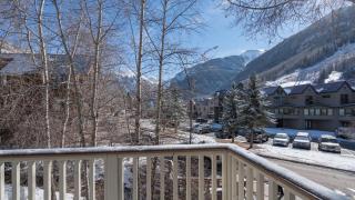 Plunge A by AvantStay Stunning Views A Block From Lift 7 - 9