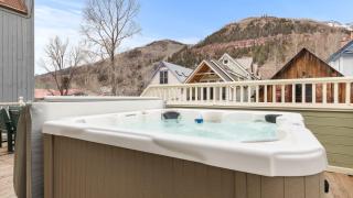 Legacy House by AvantStay Beautiful 4BDR Home in Great Location w Hot Tub - 9