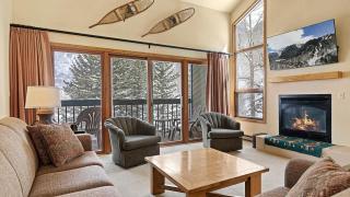 Riverside Condos B204 by AvantStay Condo Close To Downtown Town Park Ski Lift 8 - 9