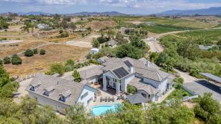 Grand Contento by AvantStay Extraordinary Estate w Pool Movie Room - 5