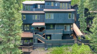 Manitou Riverhouse 115 by AvantStay Spacious Condo in the Centre of Telluride - 9