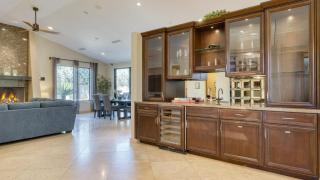 Luxe Scottsdale Oasis with Pool Hot Tub Firepit and Outdoor Lounge AvantStay - 7