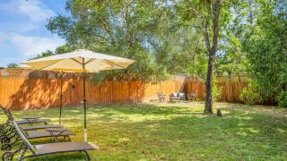 Grapevine Cottage by AvantStay Hobby Vineyard Firepit - 4