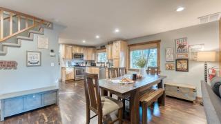 Washoe Way by AvantStay Luxury Tahoe Retreat A Location w Beach Access - 7