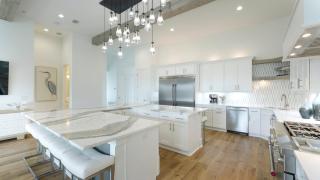 30A Serenity Skies by AvantStay Sleeps 19 Pool Golf Cart - 7