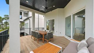 30A Serenity Skies by AvantStay Sleeps 19 Pool Golf Cart - 8