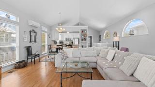 Walk to Santa Rosa Beach Private Pool Balcony and Coastal Views - 3