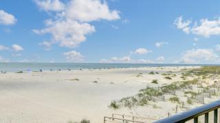 211 Seascape by AvantStay Oceanfront View Pool - 3