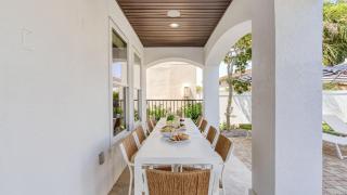 Sleeps 20, Private Pool, Putting Green, Walk to Beach Vitamin Sea by AvantStay - 6