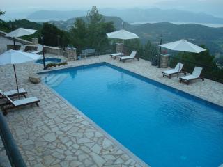 Merlot Village Rental Properties - Kariá - 1