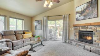 Hot Tub Air Hockey Foosball Deck Lounge Near Sunriver Mt. Bachelor Skiing - 4