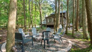 Lakeshore Oasis by AvantStay Private Beach Views Hot Tub Volleyball - 7