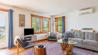 Camano Vista Paradise by AvantStay Private Beach - 5