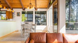 Saratoga Vista by AvantStay Waterfront Views - 3