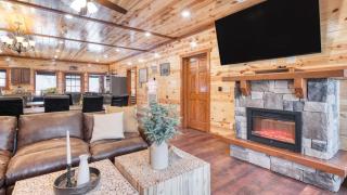 Boon by AvantStay 40-Guest Luxe Smokies Retreat - Sevierville - 1