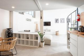 Cozy Loft in The Heart of Canggu Berawa - 2