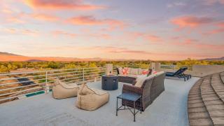 Fallbrook by AvantStay Secluded Home on 40acres wPool Rooftop Trails - 6
