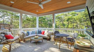 Amour La Mer by AvantStay Rooftop Patio Pool Access Walk to Beach - 7