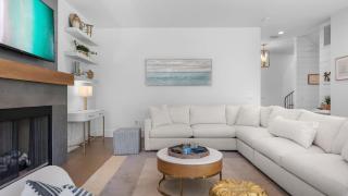 30A Good Vibes by AvantStay Private Pool Bikes Beach Access - 3