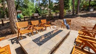 Teddy by AvantStay Majestic Cabin in Big Bear w Balcony - 7