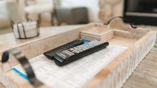 5 Mins to Beach Shared Pool Covered Deck Bikes Heron Cottage by AvantStay - 5