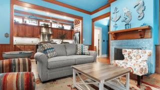 30A Graytn Greatful by AvantStay Charming HomeCottage Walk to Western Lake - 3