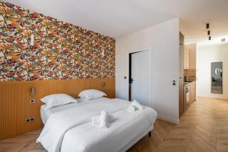 Chic Paris Studio for 2 in Bastille - 9