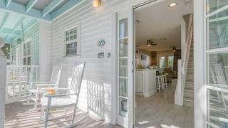 Bahamian Reed by AvantStay Walk to Everything w Community Pool Week Long Stays Only - 7