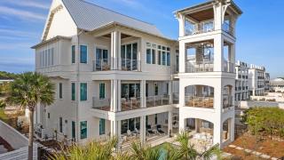 30A Beach Getaway by AvantStay Gulf Views Pool Golf Cart Bonfires - 0
